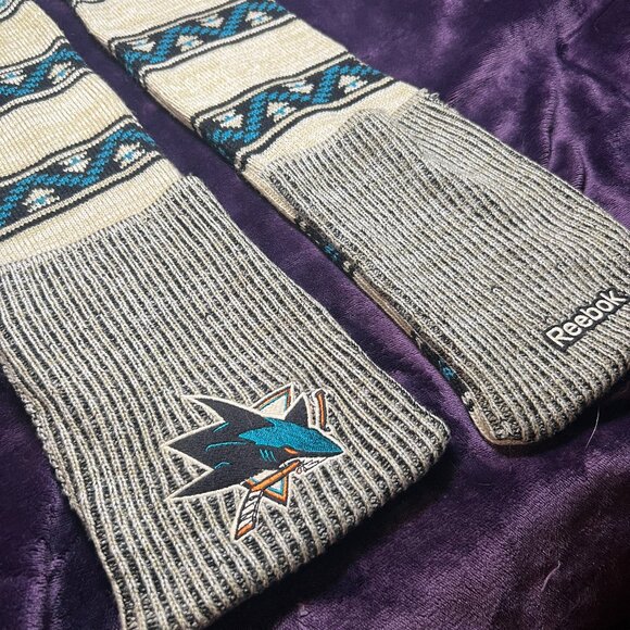 REEBOK x SAN JOSE SHARKS | Scarf w/ *pockets!* - Picture 5 of 5